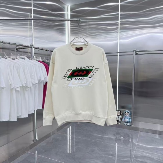 Gucci crew neck long-sleeved sweatshirt with flocking and 3D silicone technology